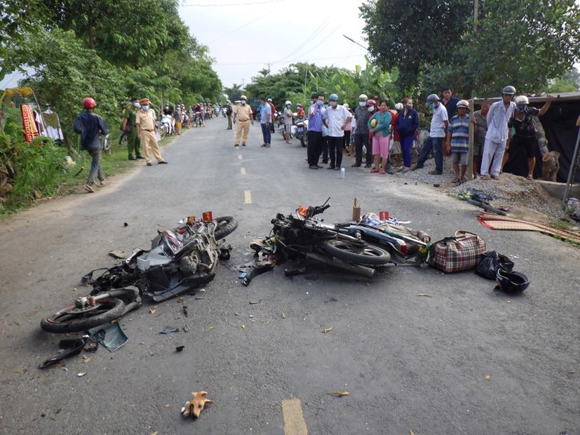 Những việc nhất định phải l&#224;m khi gặp tai nạn giao th&#244;ng - Ảnh 1