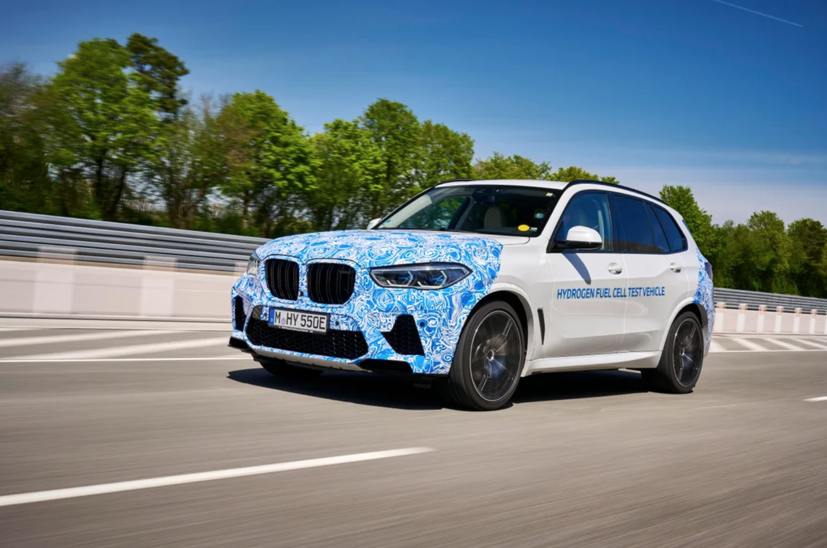 BMW i Hydrogen Next chạy pin hydro lộ diện tr&#234;n đường - Ảnh 1