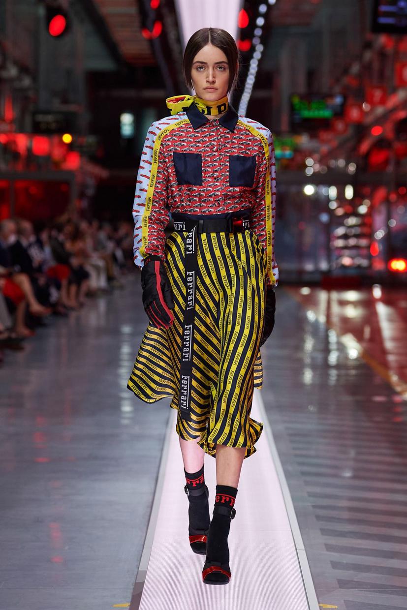 Bộ sưu tập thời trang của si&#234;u xe Ferrari tr&#244;ng sẽ như thế n&#224;o? - Ảnh 9