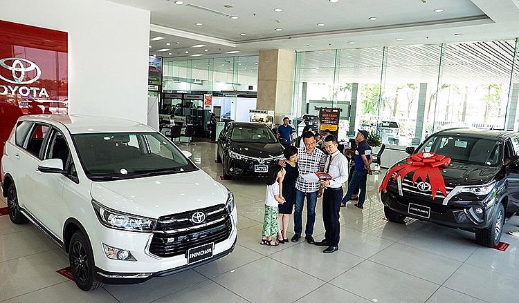 N&#243;ng tuần qua: Gi&#225; b&#225;n lẻ nhiều loại &#244; t&#244; tiếp tục giảm mạnh, cơ hội tốt cho nhiều người mua xe - Ảnh 1