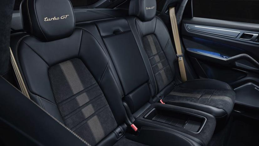 Porsche Cayenne Turbo GT ra mắt: 640 m&#227; lực, tăng tốc 0-100 km/h chỉ trong 3,3 gi&#226;y - Ảnh 8