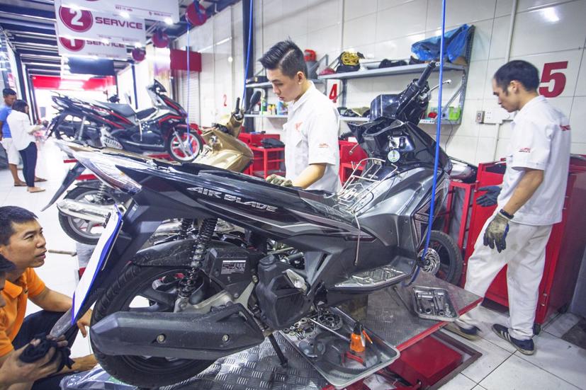 Nguy&#234;n nh&#226;n khiến xe m&#225;y tăng tốc bị hụt ga - Ảnh 1