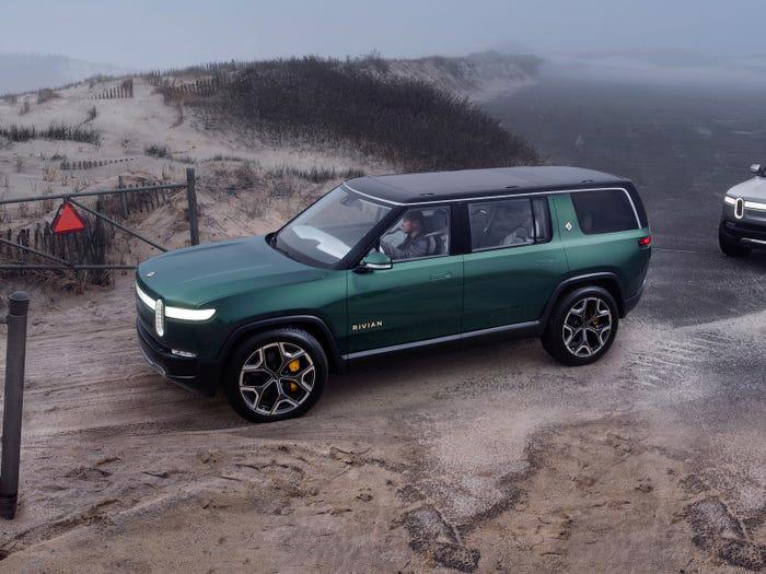 Những xe điện &quot;cool&quot; nhất của Mercedes, Audi, Porsche ... - Ảnh 9