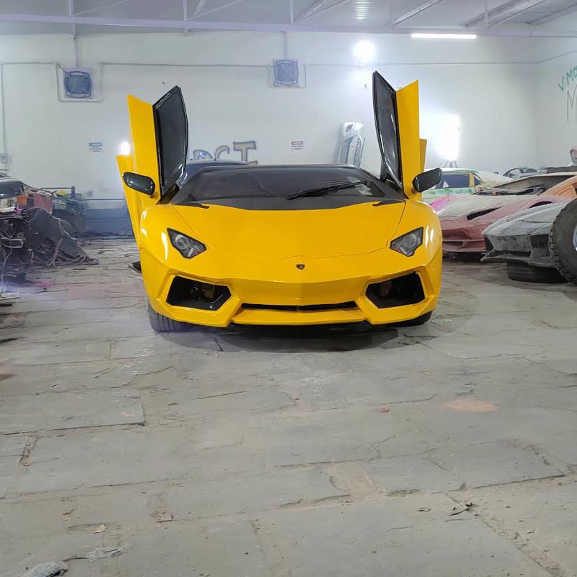 Ngắm siêu xe Lamborghini “nhái” từ Honda Civic đời cũ | AutoMotorVN