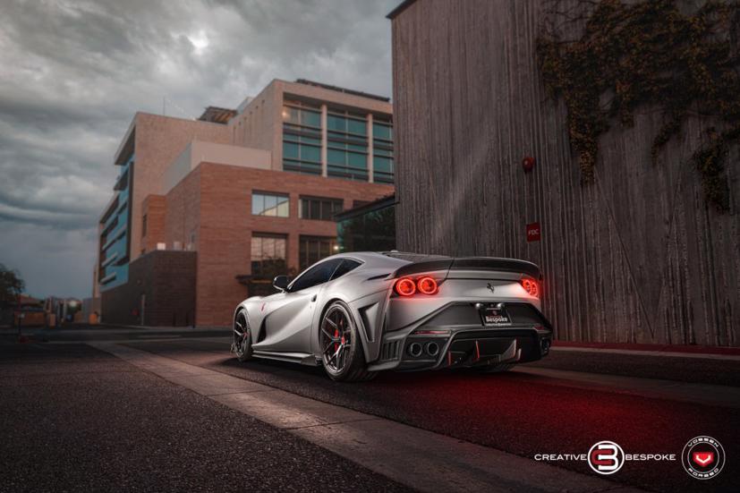 “Si&#234;u ngựa” Ferrari 812 Superfast độ lại theo phong c&#225;ch Mỹ - Ảnh 12