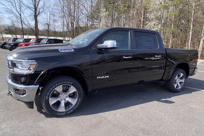 Ram 1500 sẽ là mẫu bán tải cỡ lớn đầu tiên được phân phối chính hãng tại Việt Nam.