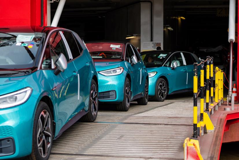 Volkswagen c&#243; thể mất tới 2,7 triệu EV doanh số b&#225;n h&#224;ng v&#224;o năm 2030 - Ảnh 1