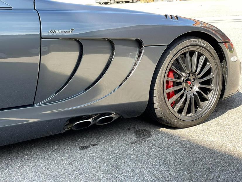 Cận cảnh Mercedes-Benz SLR McLaren 722 MSO gi&#225; hơn 3 triệu USD - Ảnh 5