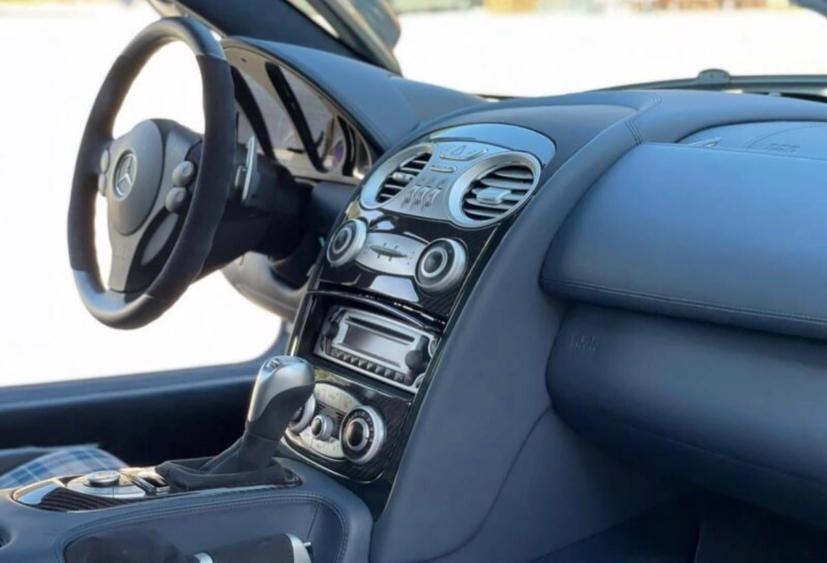 Cận cảnh Mercedes-Benz SLR McLaren 722 MSO gi&#225; hơn 3 triệu USD - Ảnh 3