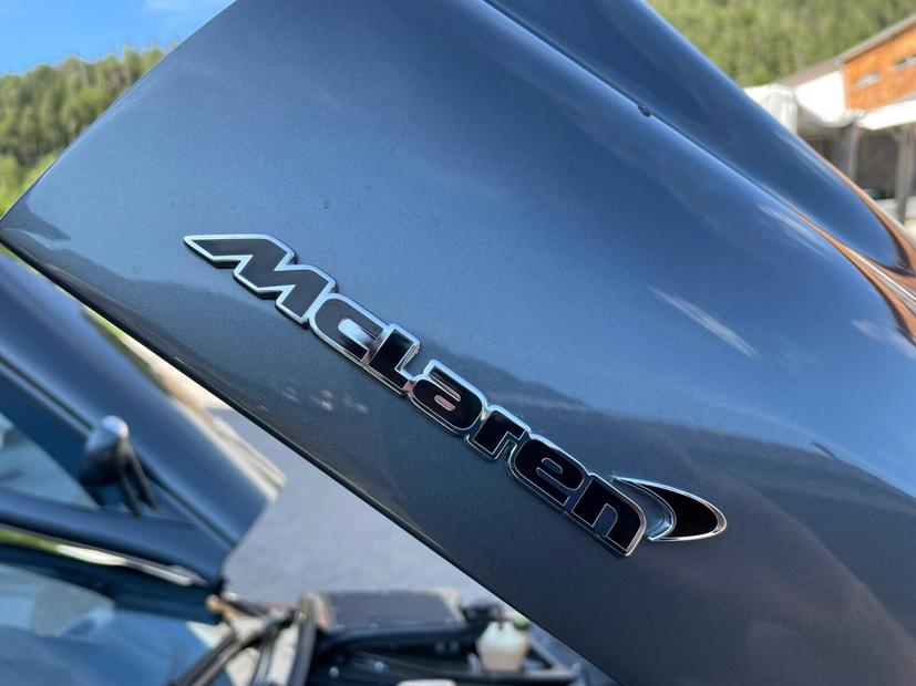 Cận cảnh Mercedes-Benz SLR McLaren 722 MSO gi&#225; hơn 3 triệu USD - Ảnh 4