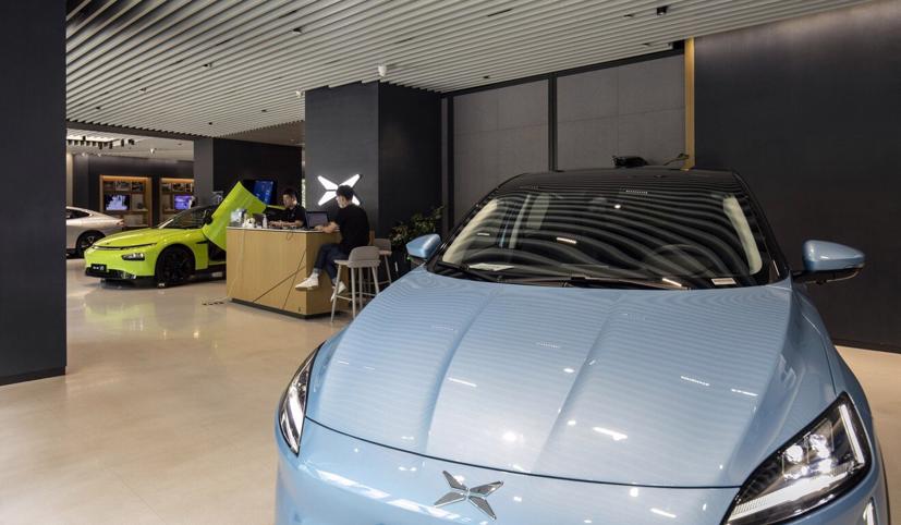 Xe điện đa dụng thể thao XPeng G3 tại một đại lý XPeng ở Thượng Hải, Trung Quốc. Ảnh: Bloomberg