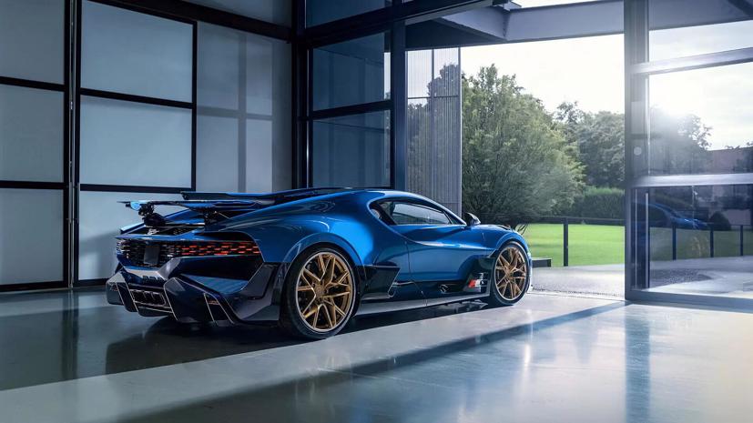 Bugatti Divo ngừng sản xuất - Ảnh 2