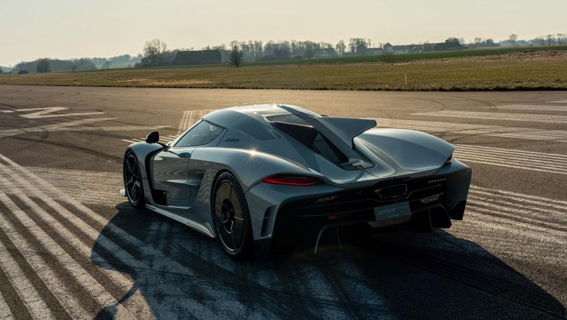 Si&#234;u xe Koenigsegg Jesko “nhanh nhất h&#224;nh tinh” sẽ đến tay kh&#225;ch h&#224;ng đầu năm 2022 - Ảnh 4