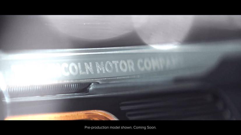 Lincoln h&#233; lộ h&#236;nh ảnh bản n&#226;ng cấp mẫu Navigator 2022 - Ảnh 4