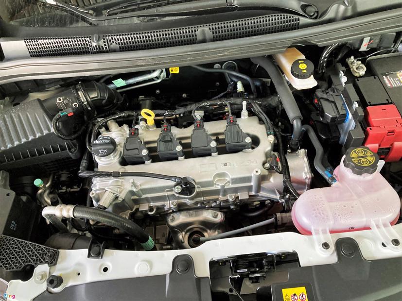 Cần giữ khoang lái sạch sẽ để hạn chế côn trùng chui vào.