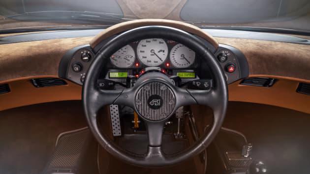 Xe đua McLaren F1 gi&#225; 20,5 triệu USD, đắt nhất trong phi&#234;n đấu gi&#225; năm nay - Ảnh 1