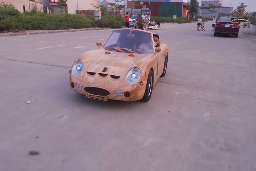 Si&#234;u xe Ferrari bằng gỗ do người Việt s&#225;ng chế trong chỉ 70 ng&#224;y - Ảnh 10