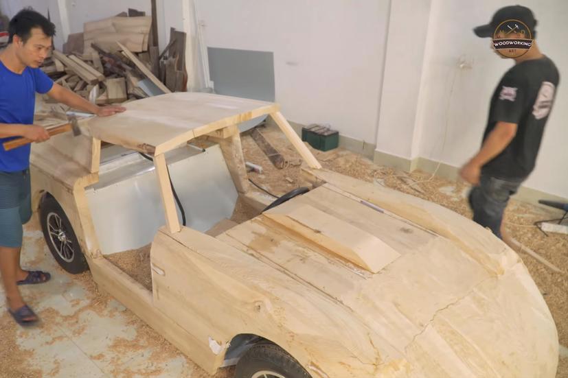 Si&#234;u xe Ferrari bằng gỗ do người Việt s&#225;ng chế trong chỉ 70 ng&#224;y - Ảnh 5