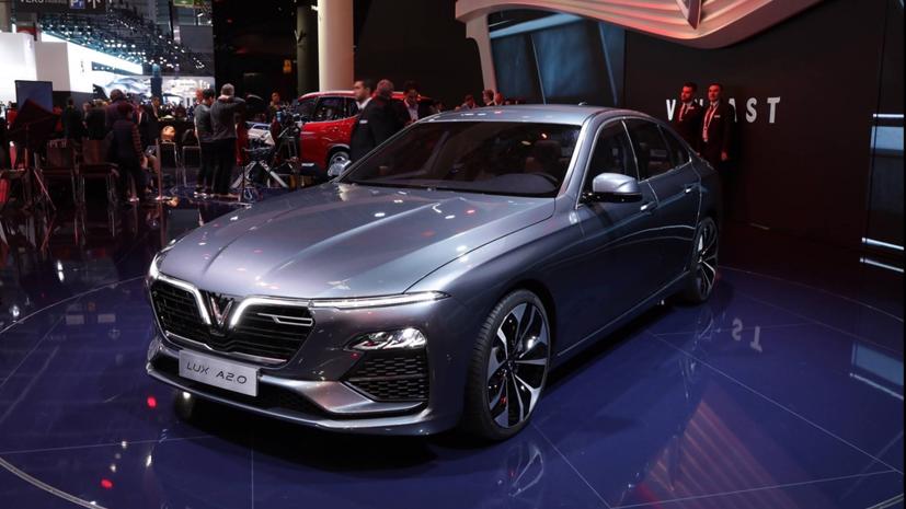 Mẫu concept Lux A2.0 của VinFast tại triển lãm ôtô Paris 2018. Ảnh: Motor1