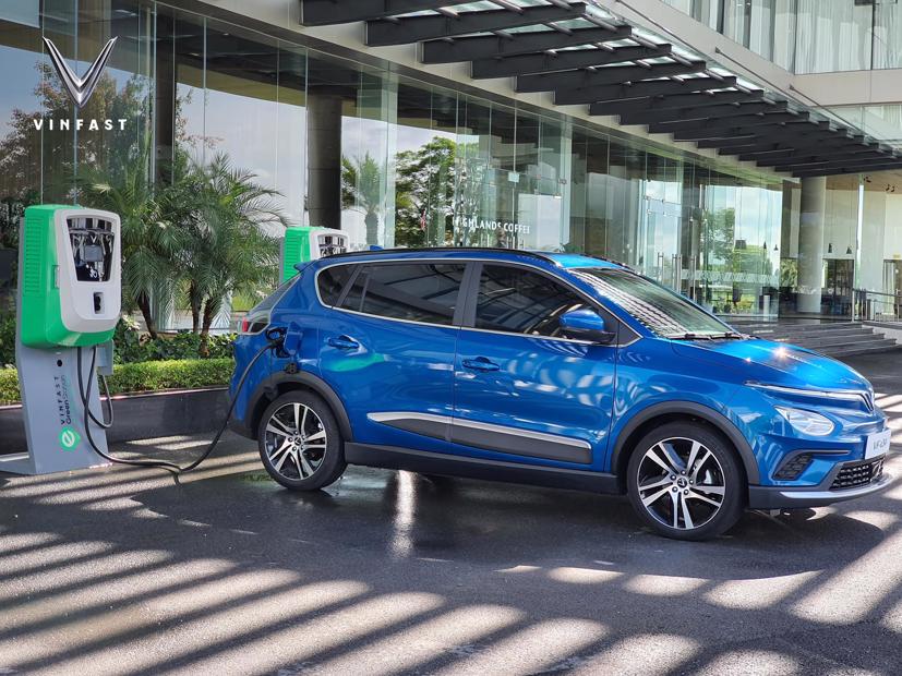 Ô tô điện VinFast VF e34 chính thức lộ diện