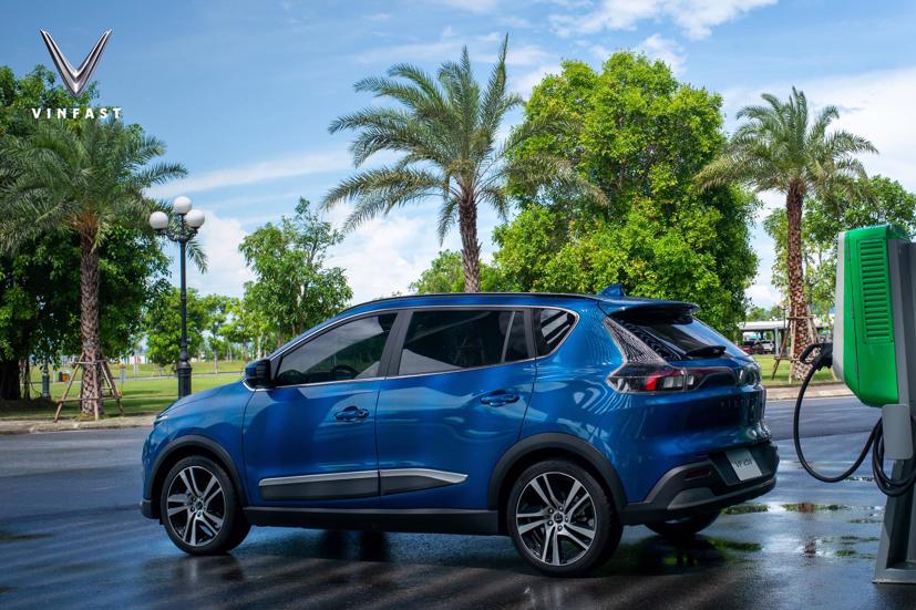 &#212; t&#244; điện VinFast VF e34 ch&#237;nh thức lộ diện, đặt mua sớm hưởng ưu đ&#227;i g&#236;? - Ảnh 2