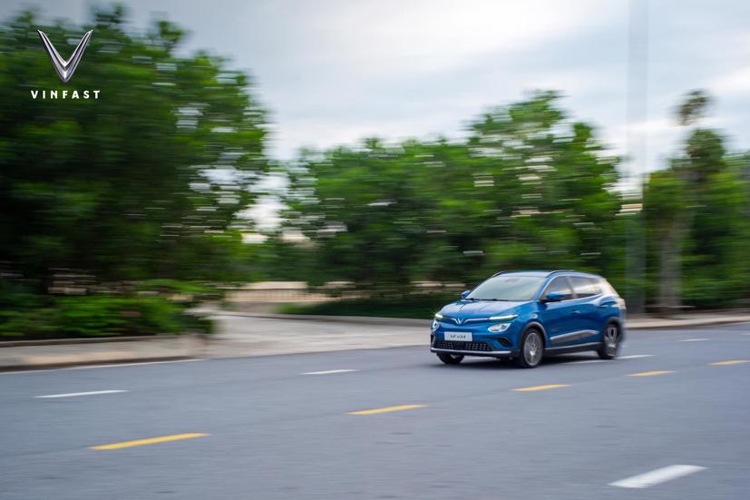 &#212; t&#244; điện VinFast VF e34 ch&#237;nh thức lộ diện, đặt mua sớm hưởng ưu đ&#227;i g&#236;? - Ảnh 1