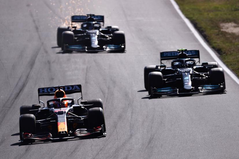 Kết quả chặng 13 F1 2021: Verstappen gi&#224;nh lại vị tr&#237; dẫn đầu  - Ảnh 2