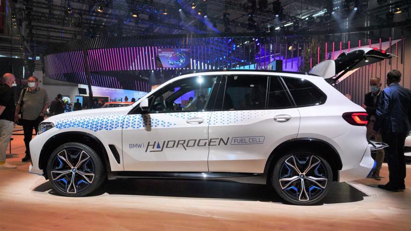 BMW tr&#236;nh diễn mẫu SUV chạy pin nhi&#234;n liệu hydro iX5 tại triển l&#227;m Munich - Ảnh 1
