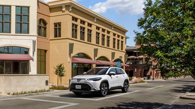 Toyota Corolla Cross 2022 ra mắt tại qu&#234; nh&#224; Nhật Bản&#160; - Ảnh 4