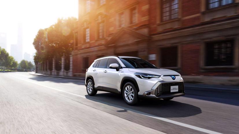 Toyota Corolla Cross 2022 ra mắt tại qu&#234; nh&#224; Nhật Bản&#160; - Ảnh 5
