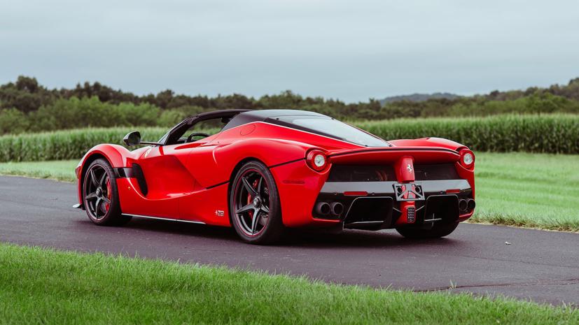 Ferrari sắp ra mắt “mẫu xe đặc biệt” dựa tr&#234;n cực phẩm LaFerrari v&#224;o th&#225;ng 11? - Ảnh 2