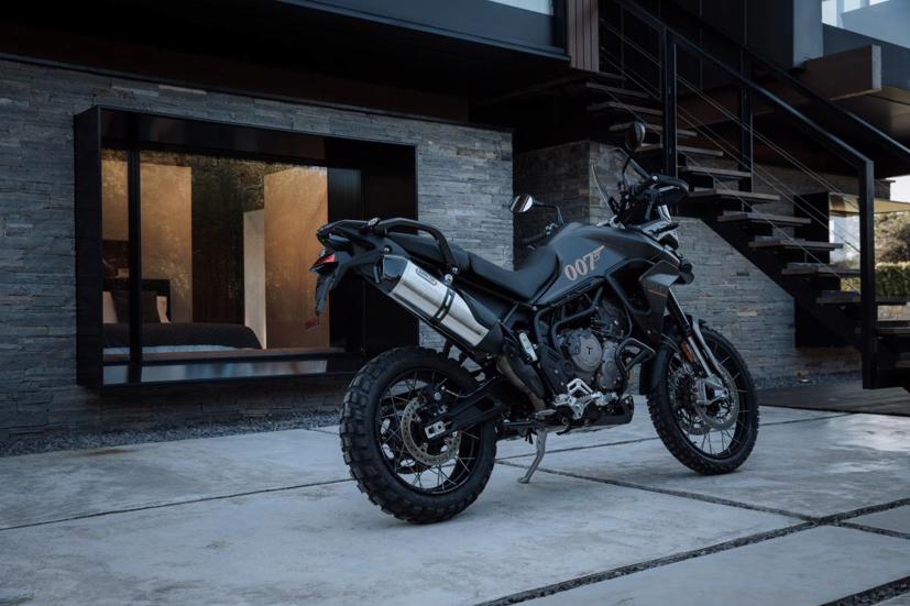 Cận cảnh si&#234;u phẩm giới hạn Triumph Tiger 900 Bond Edition 2021 - Ảnh 2