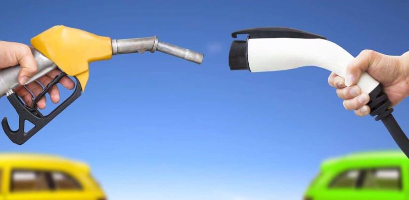 Nhà khoa học trưởng Gill Pratt của Toyota Motor Corp cho biết tại Hội nghị thượng đỉnh về ô tô, nhiều người rất quan tâm về vấn đề biến đổi khí hậu trên toàn cầu, nhưng không phải ai cũng nên lái một chiếc xe chạy pin như một phương tiện duy nhất để giải quyết vấn đề.