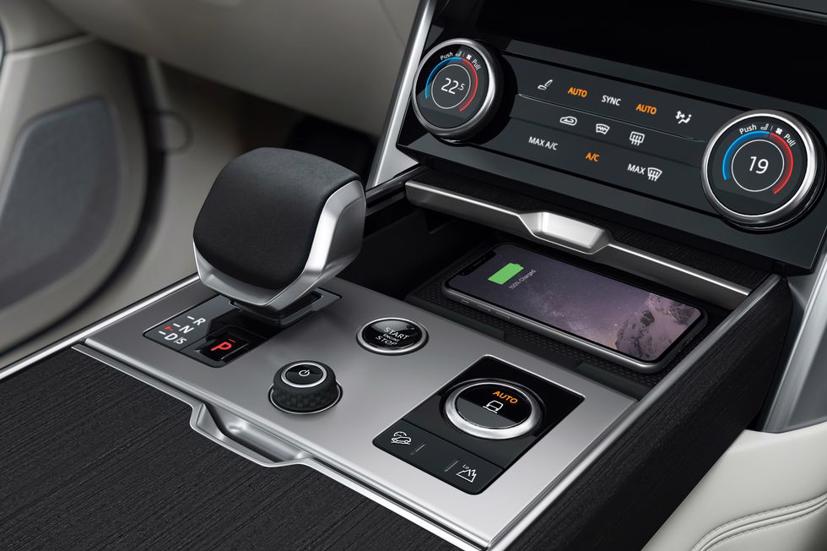 Range Rover 2022 ch&#237;nh thức ra mắt: Ngoại h&#236;nh mượt m&#224;, hiện đại hơn - Ảnh 8