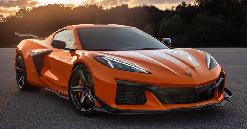 Chevrolet Corvette Z06 2023 ra mắt: Nhiều trang bị khủng, cải tiến cơ học, kh&#237; động học - Ảnh 3