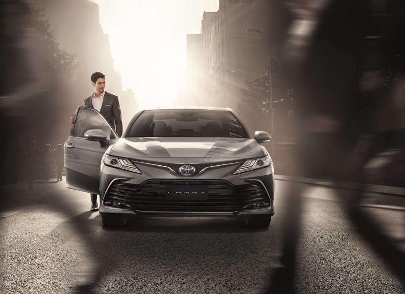 Toyota Camry facelift 2022 xuất hiện tại Th&#225;i Lan - Ảnh 4
