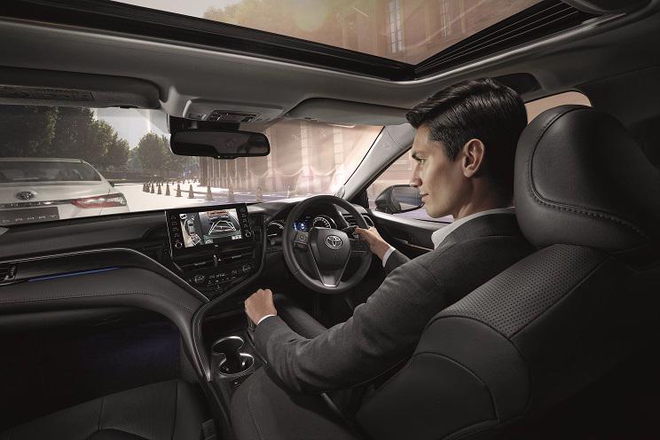 Toyota Camry facelift 2022 xuất hiện tại Th&#225;i Lan - Ảnh 3