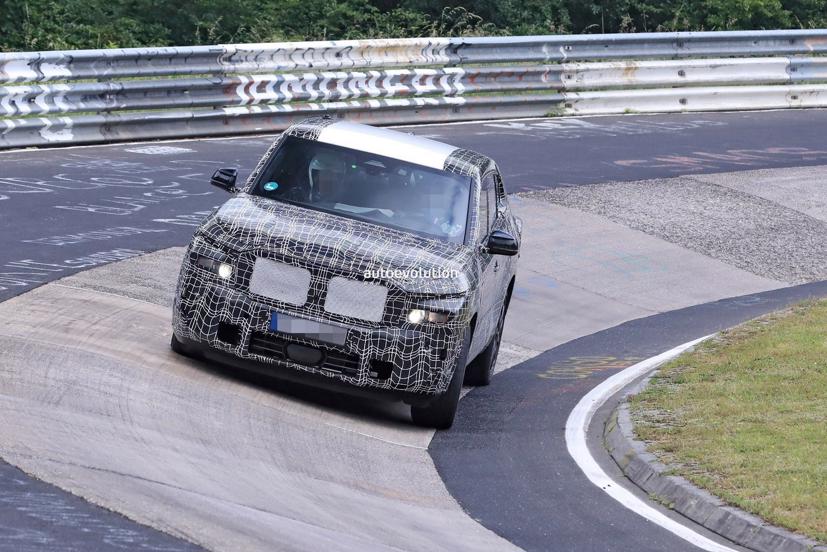 BMW sẽ ra mắt X8 M Plug-in Hybrid SUV Concept v&#224;o ng&#224;y 29 th&#225;ng 11 - Ảnh 3