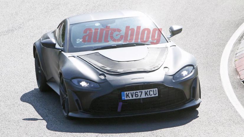 Aston Martin V12 Vantage mới c&#243; c&#244;ng suất 670 m&#227; lực? - Ảnh 1