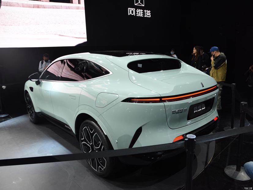 Huawei ra mắt thương hiệu ô tô mới  - Ảnh 6