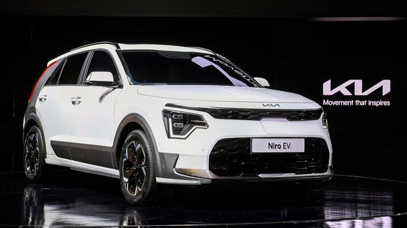 Kia Niro 2023 ra mắt tại triển l&#227;m &#244; t&#244; Seoul - Ảnh 4