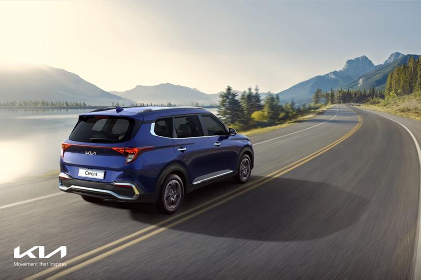 Kia Carens ho&#224;n to&#224;n mới: Thiết kế đậm chất SUV, th&#226;n thiện v&#224; thực dụng  - Ảnh 2