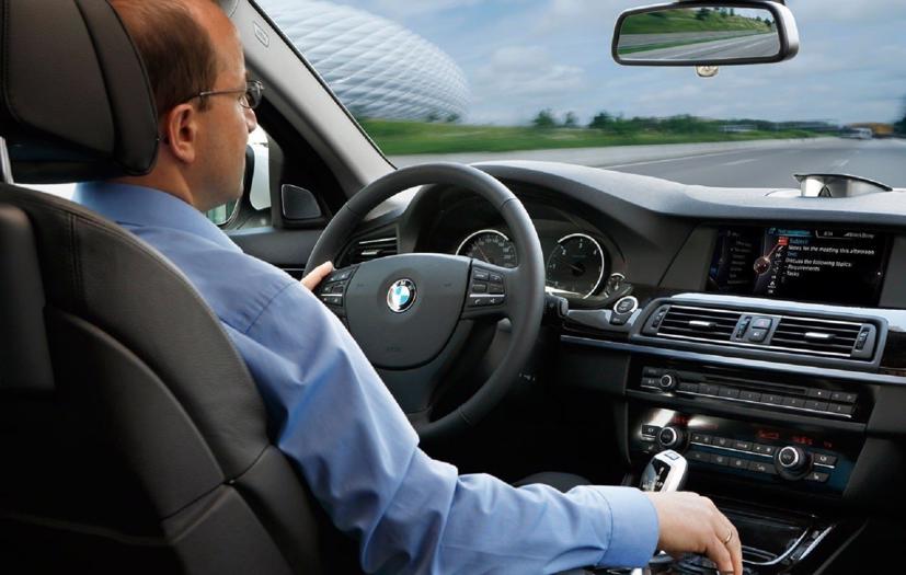 Tại sao &#244;t&#244; phải đạp phanh mới khởi động được? - Ảnh 1