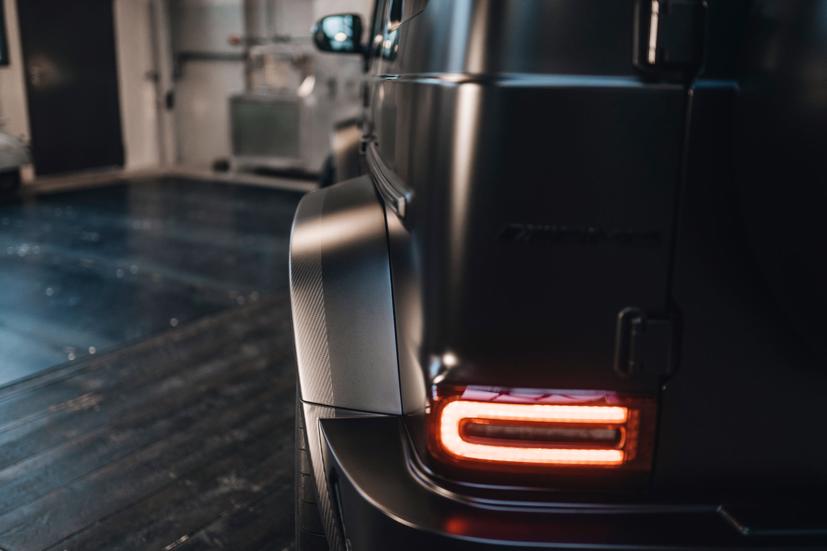 Mercedes-AMG G63 “thay h&#236;nh đổi dạng” với bộ kit mới - Ảnh 5