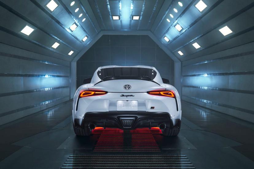Toyota Supra c&#243; phi&#234;n bản giới hạn mới, tăng gi&#225; năm 2022 - Ảnh 4