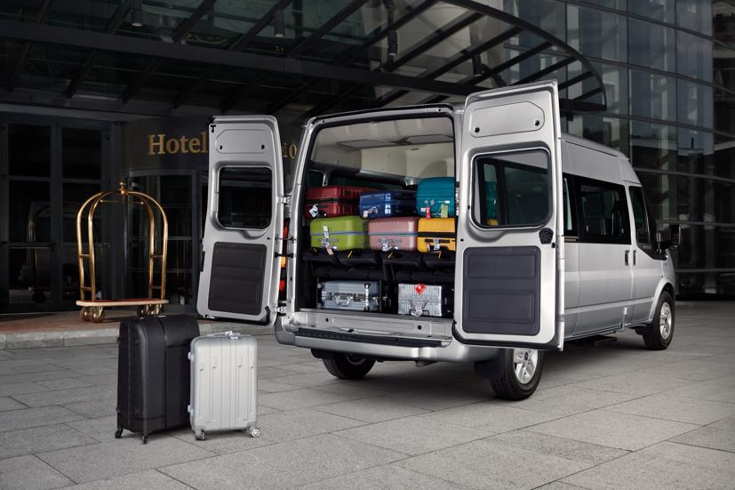 Ford Transit 2022 ra mắt, ch&#237;nh thức b&#225;n từ 18/1/2022 - Ảnh 4