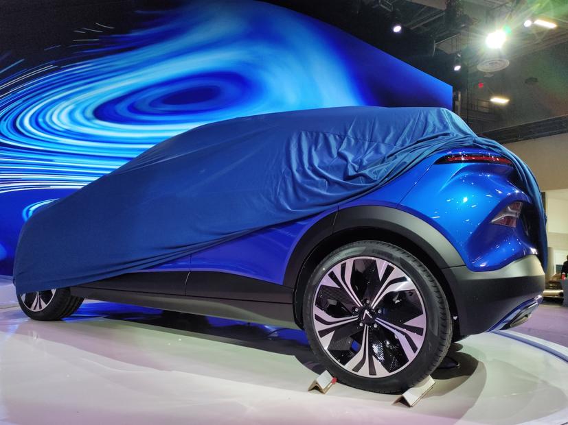 H&#233; lộ h&#236;nh ảnh gian h&#224;ng v&#224; xe điện VinFast chuẩn bị tr&#236;nh l&#224;ng tại CES 2022 - Ảnh 3