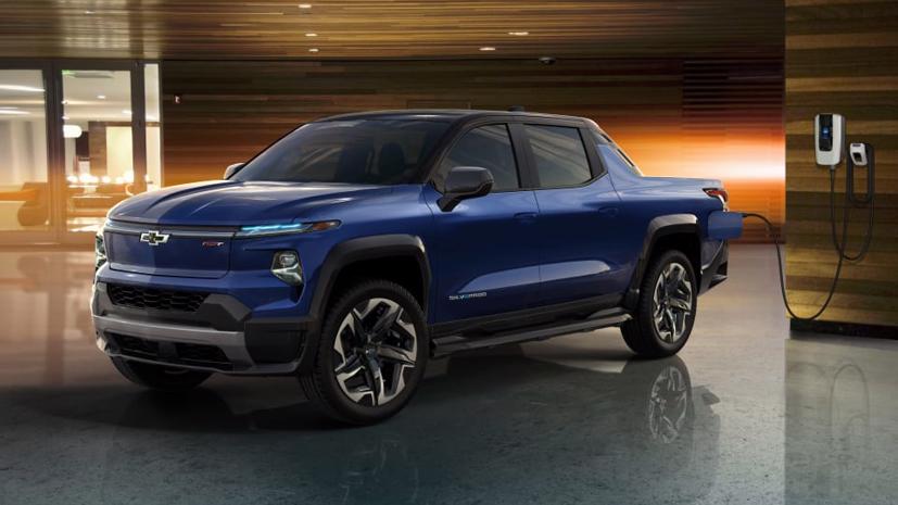 B&#225;n tải điện Chevrolet Silverado EV 2024 tr&#236;nh l&#224;ng tại Mỹ k&#232;m gi&#225; b&#225;n chi tiết - Ảnh 2