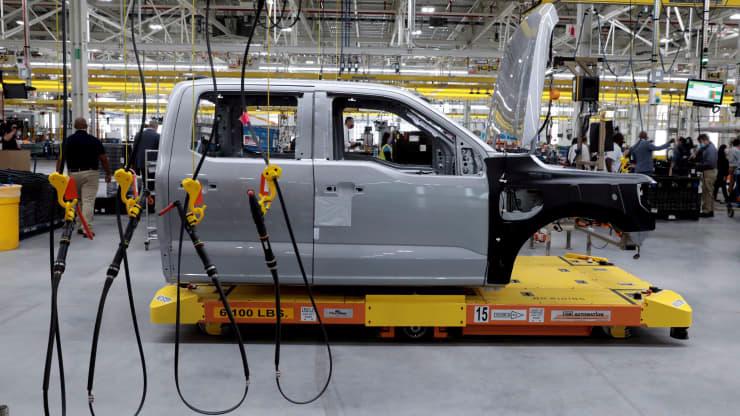 Renault, Nissan, Mitsubishi sắp công bố kế hoạch xe điện 2030 - Ảnh 2