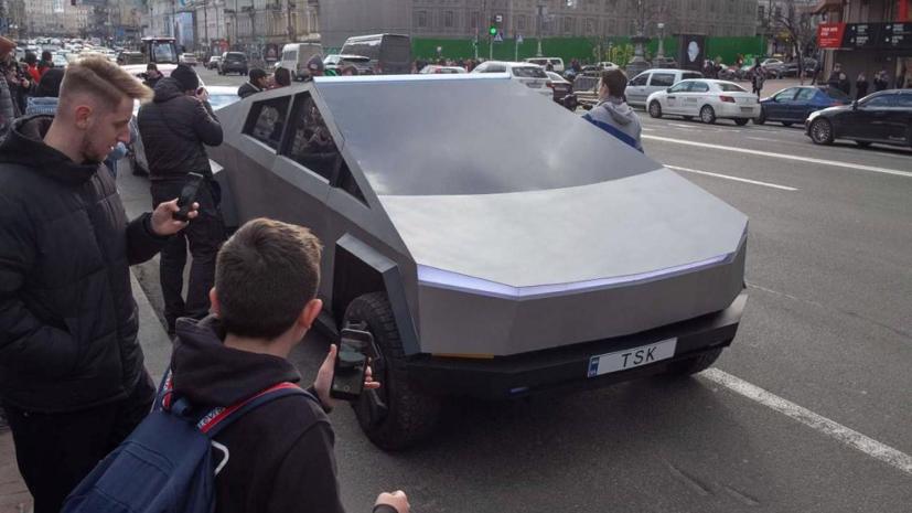 B&#225;n tải điện Cybertruck r&#242; rỉ trong video, nhưng... kh&#244;ng ấn tượng - Ảnh 1